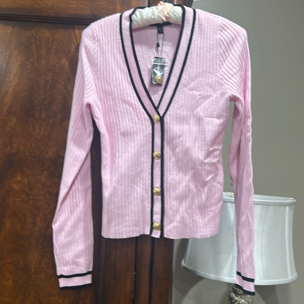 NWT ribbed cardigan sweater with piping and gold buttons